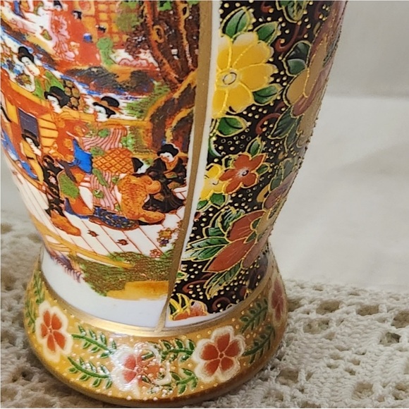 Ant. Japan Export Moriage Satsuma Meiji Period Hand Decorated Porcelain Vase - Picture 13 of 13